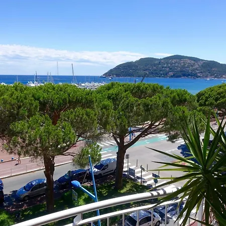 Magnificent Seafront Appartement *
