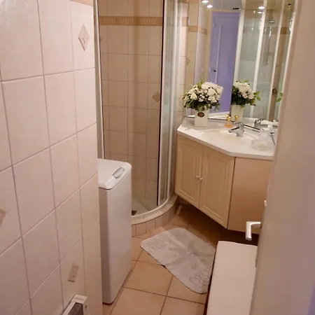 Magnificent Seafront Apartamento *