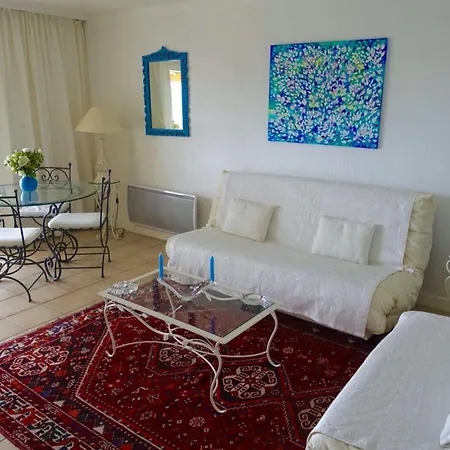 Apartamento Magnificent Seafront Mandelieu